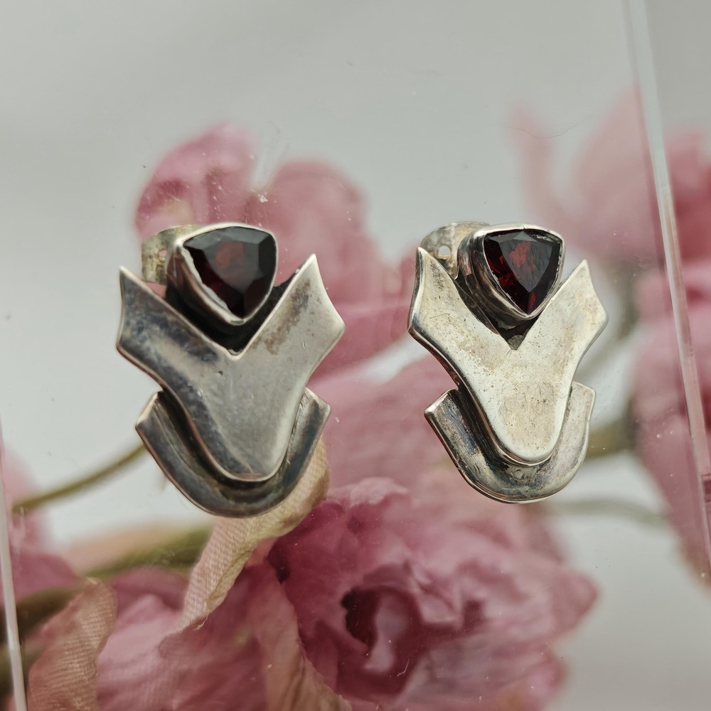 Garnet & Sterling Silver Handmade Curvy Art Deco Style Post Earrings